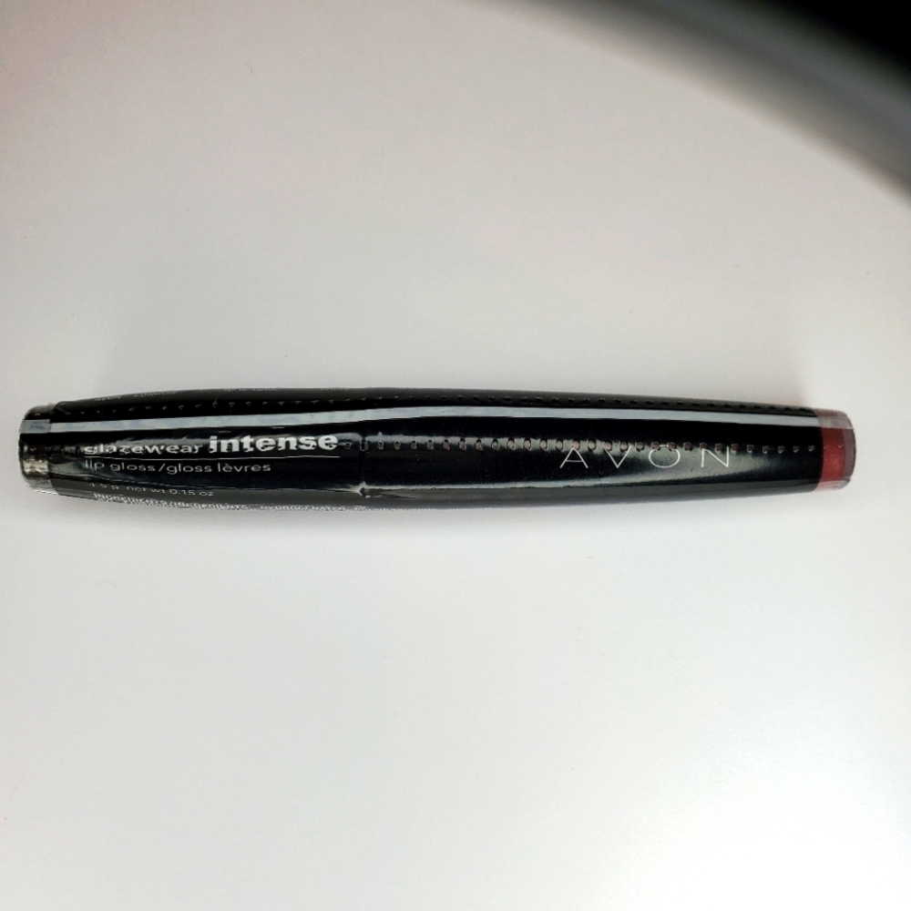 Avon Glazewear Intense Lip Gloss in 'Crimson'